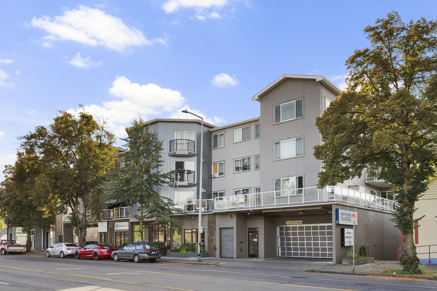 12317 15th Ave NE, Seattle, WA for lease - Building Photo - Image 2 of 5