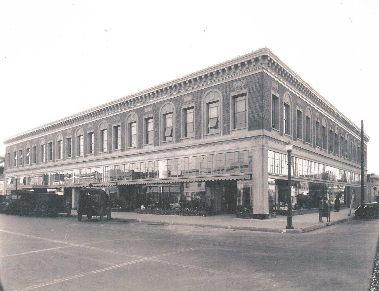 300 Main St, Salinas, CA for sale Building Photo- Image 1 of 1