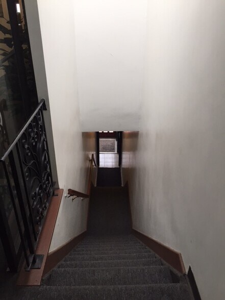 3938 Bell Blvd, Bayside, NY for sale - Interior Photo - Image 1 of 1