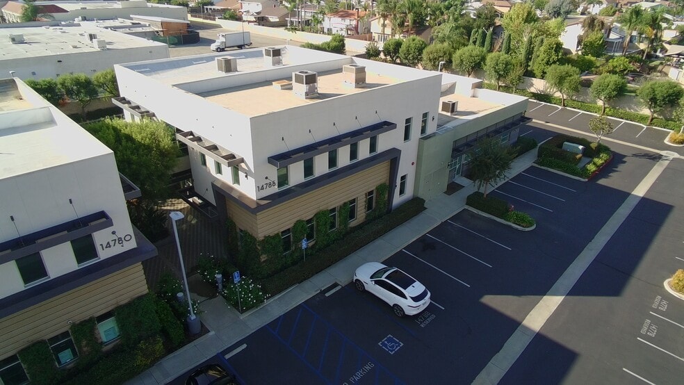 14788 Pipeline Ave, Chino Hills, CA for sale - Building Photo - Image 3 of 12