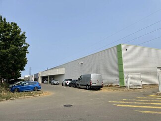 More details for 14 Avenue Des Courtes Epluches, Villabé - Retail for Sale