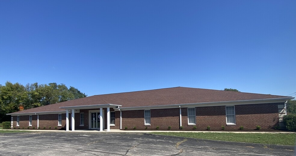 125 Big Sink Rd, Versailles, KY for lease - Building Photo - Image 3 of 11