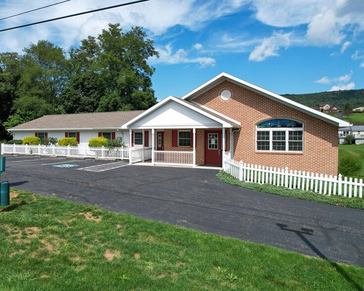 2875 Valley Rd, Marysville, PA for sale - Primary Photo - Image 1 of 3