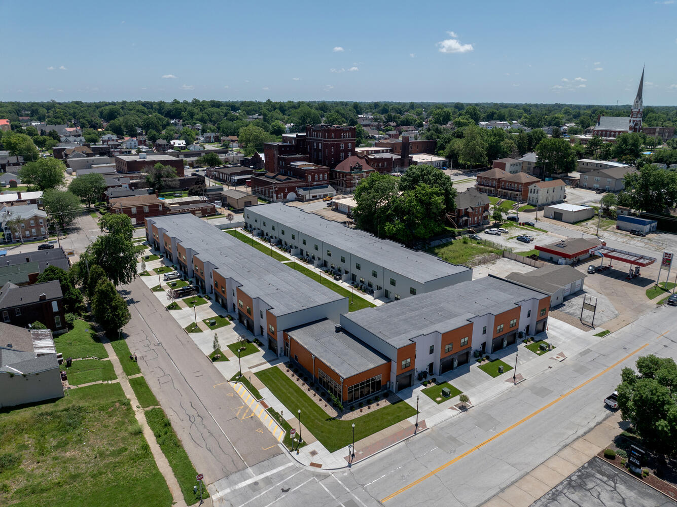 201 S 8th St, Quincy, IL for sale Building Photo- Image 1 of 37