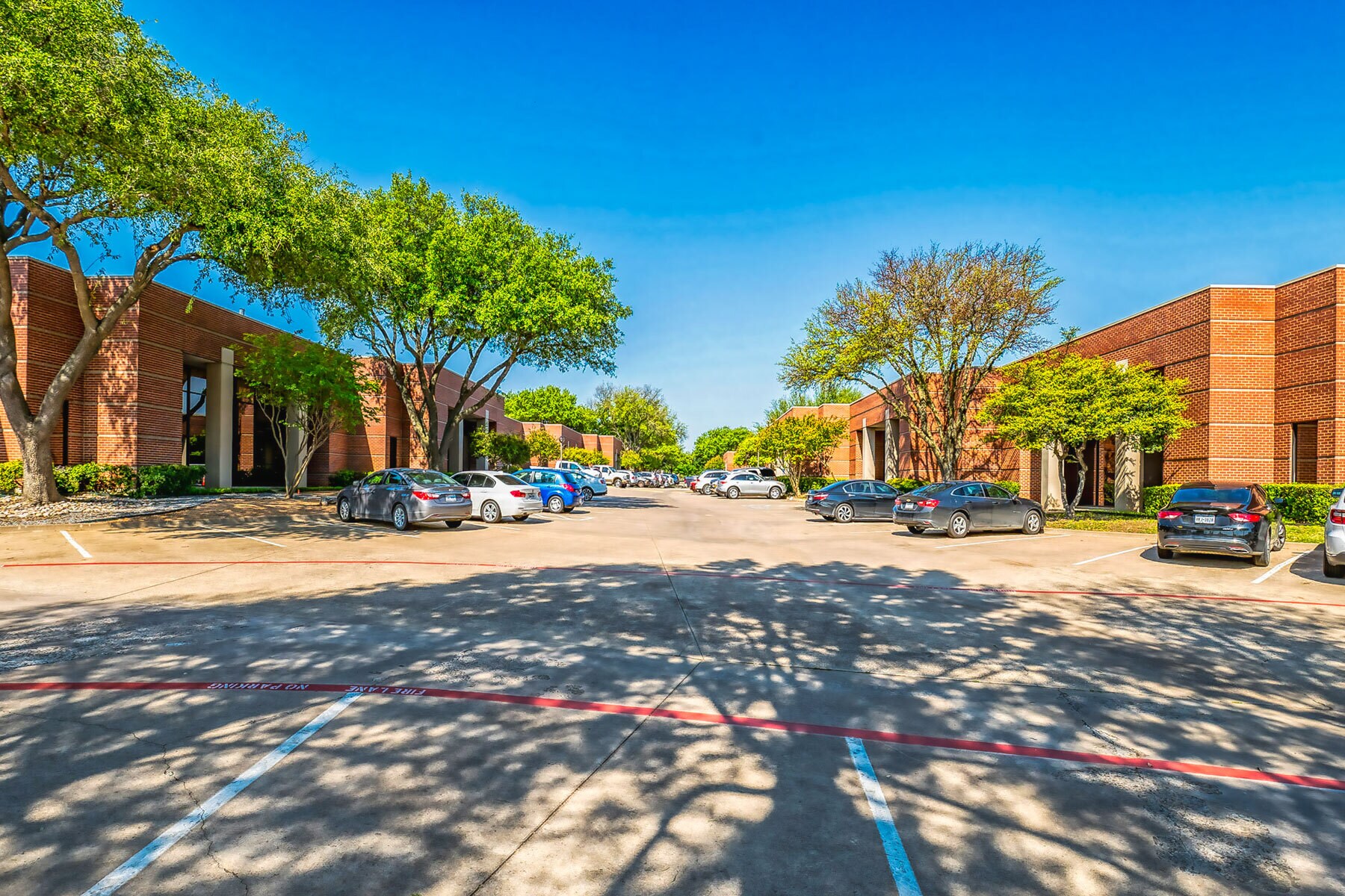 651 N Plano Rd, Richardson, TX 75081 Bldg 4