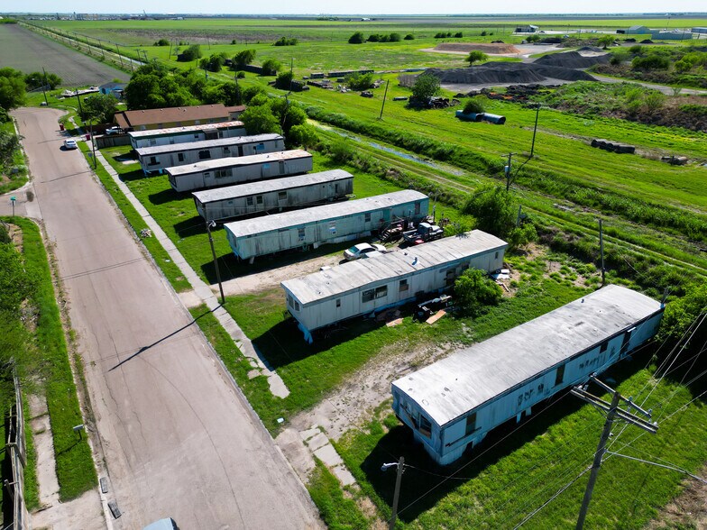 1001 John Wayne Dr, Robstown, TX for sale - Aerial - Image 2 of 21