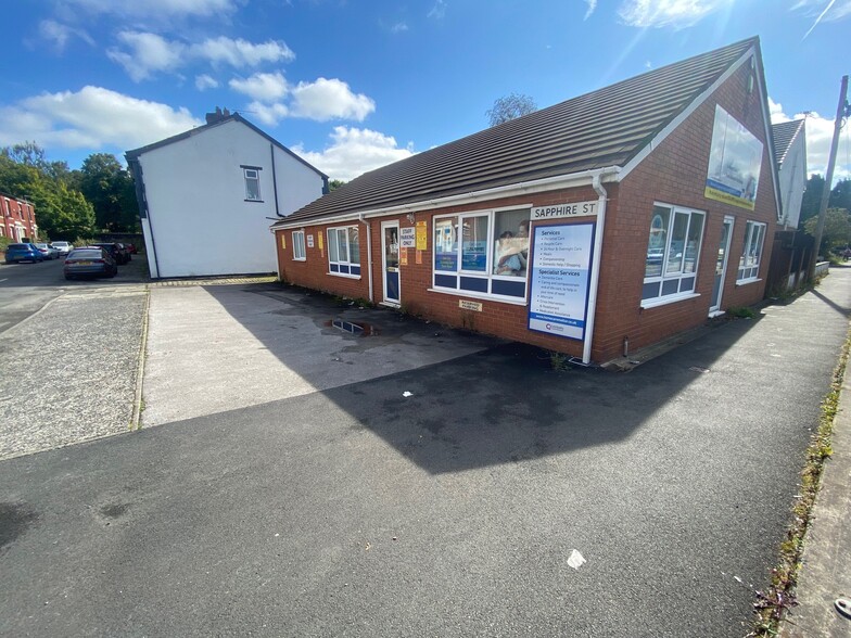 336 Whalley New Rd, Blackburn for sale - Building Photo - Image 2 of 5