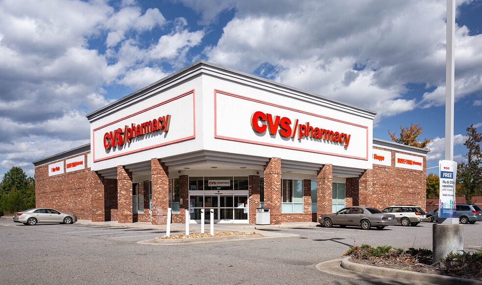 400 Riverside Dr, Bassett, VA for sale - Building Photo - Image 3 of 7