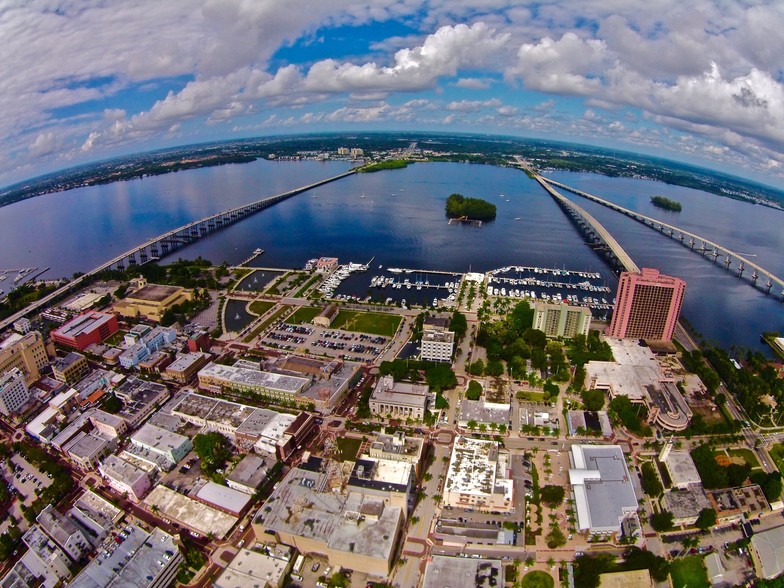 2310 1st St, Fort Myers, FL for sale - Aerial - Image 1 of 1