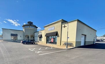 7 Lafayette Rd, North Hampton, NH for lease Building Photo- Image 1 of 10