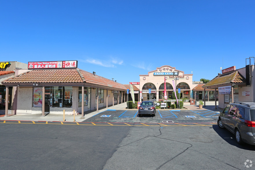 2112-2148 S Hacienda Blvd, Hacienda Heights, CA for sale - Primary Photo - Image 1 of 1