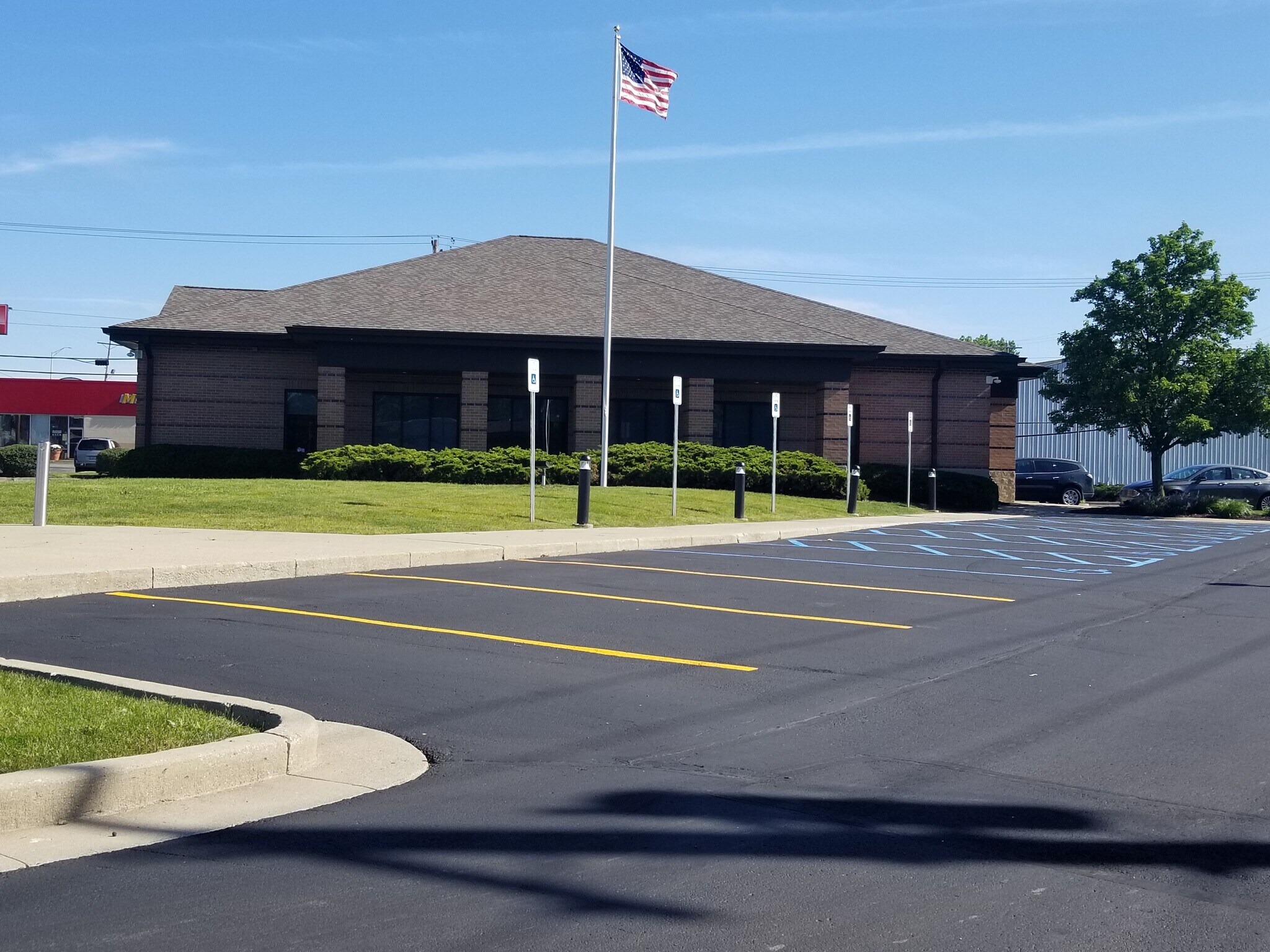 3810 Coldwater Rd, Fort Wayne, IN for sale Building Photo- Image 1 of 1