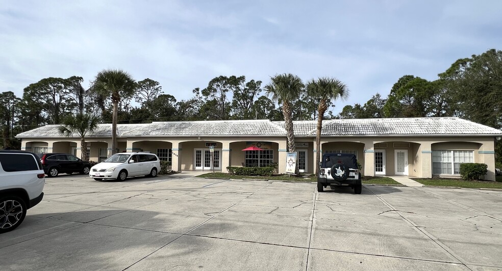 1435 Collingswood Blvd, Port Charlotte, FL for lease - Building Photo - Image 2 of 7