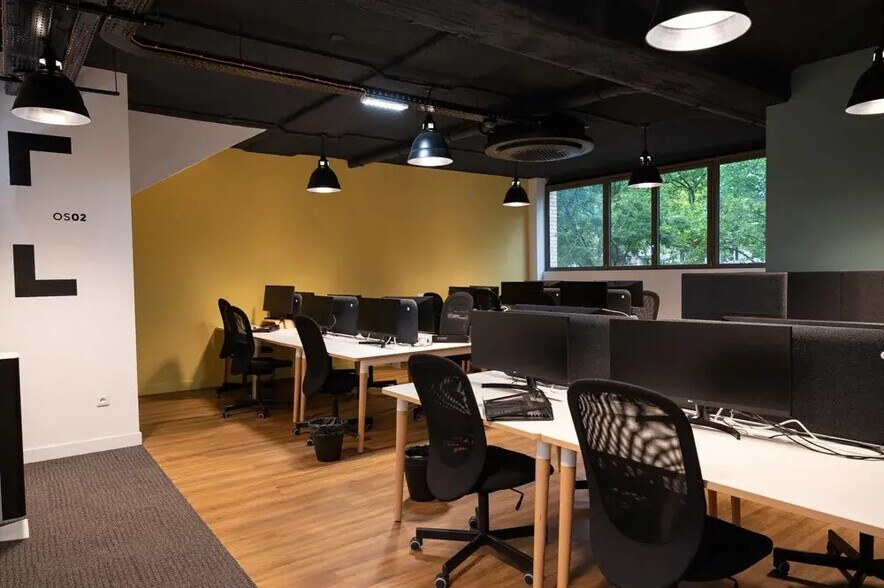 103 Boulevard De Charonne, Paris for lease - Building Photo - Image 2 of 14