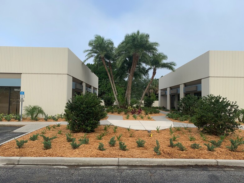 1900-1922 Dairy Rd, Melbourne, FL for lease - Building Photo - Image 3 of 5