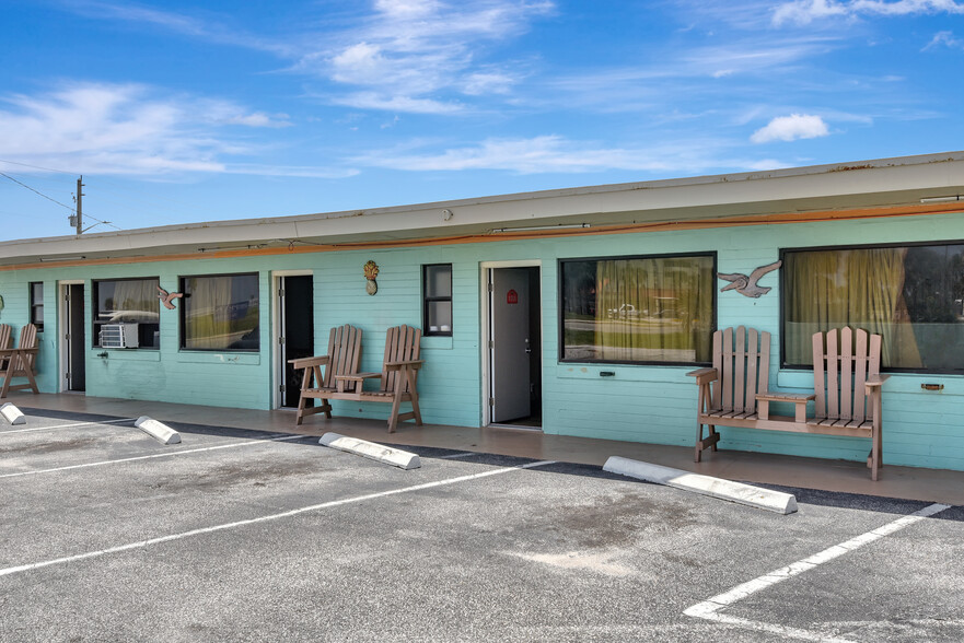 808 S Atlantic Ave, Daytona Beach, FL for sale - Building Photo - Image 3 of 37