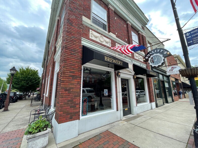 131 N 3rd St, Bardstown, KY for sale - Building Photo - Image 1 of 1