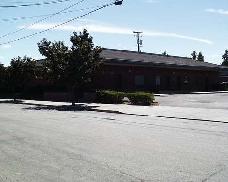 Office in Stockton, CA for sale Primary Photo- Image 1 of 1