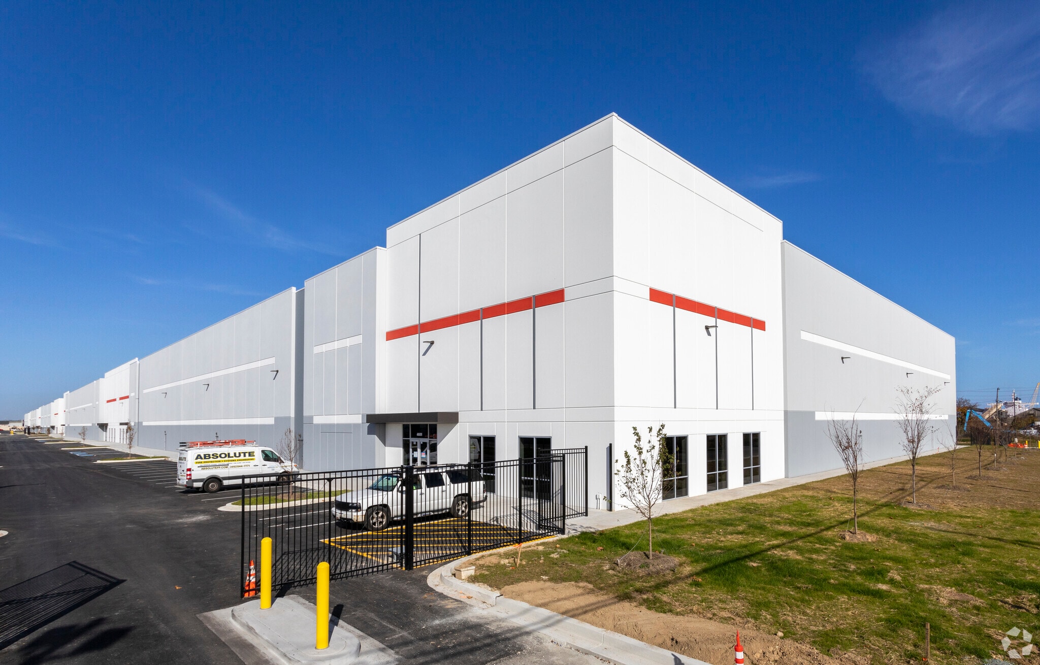 4601 Curtis Ave, Baltimore, MD for lease Primary Photo- Image 1 of 11
