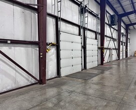 795 Landmark Dr, Belvidere, IL for sale Interior Photo- Image 1 of 2