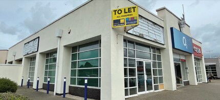 15 Coliseum Way, Ellesmere Port for lease Building Photo- Image 2 of 3