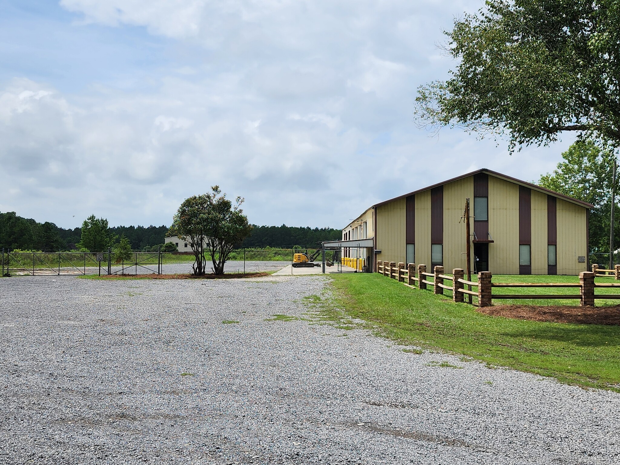 1227 Old Whitesville Rd, Moncks Corner, SC for lease Building Photo- Image 1 of 33