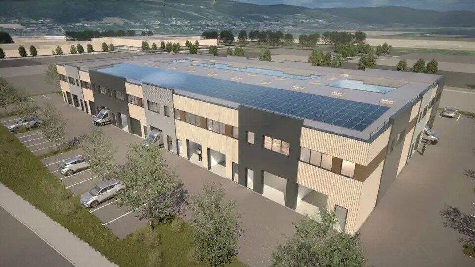 Flex in Le Grand-Lemps for sale - Building Photo - Image 2 of 12