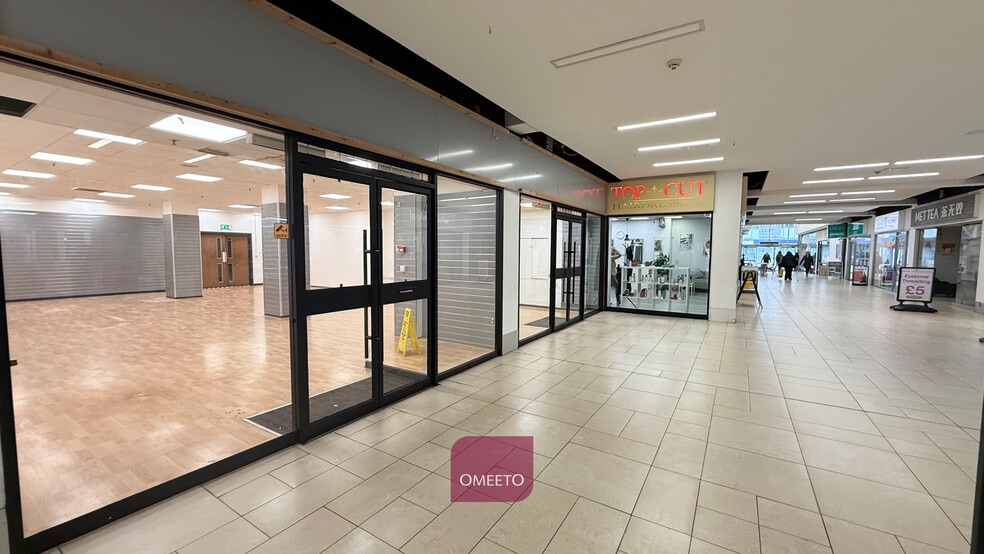 Crown Walk, Derby for lease - Building Photo - Image 2 of 5