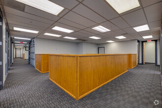 110 W 7th St S, Tulsa, OK for lease Interior Photo- Image 1 of 6