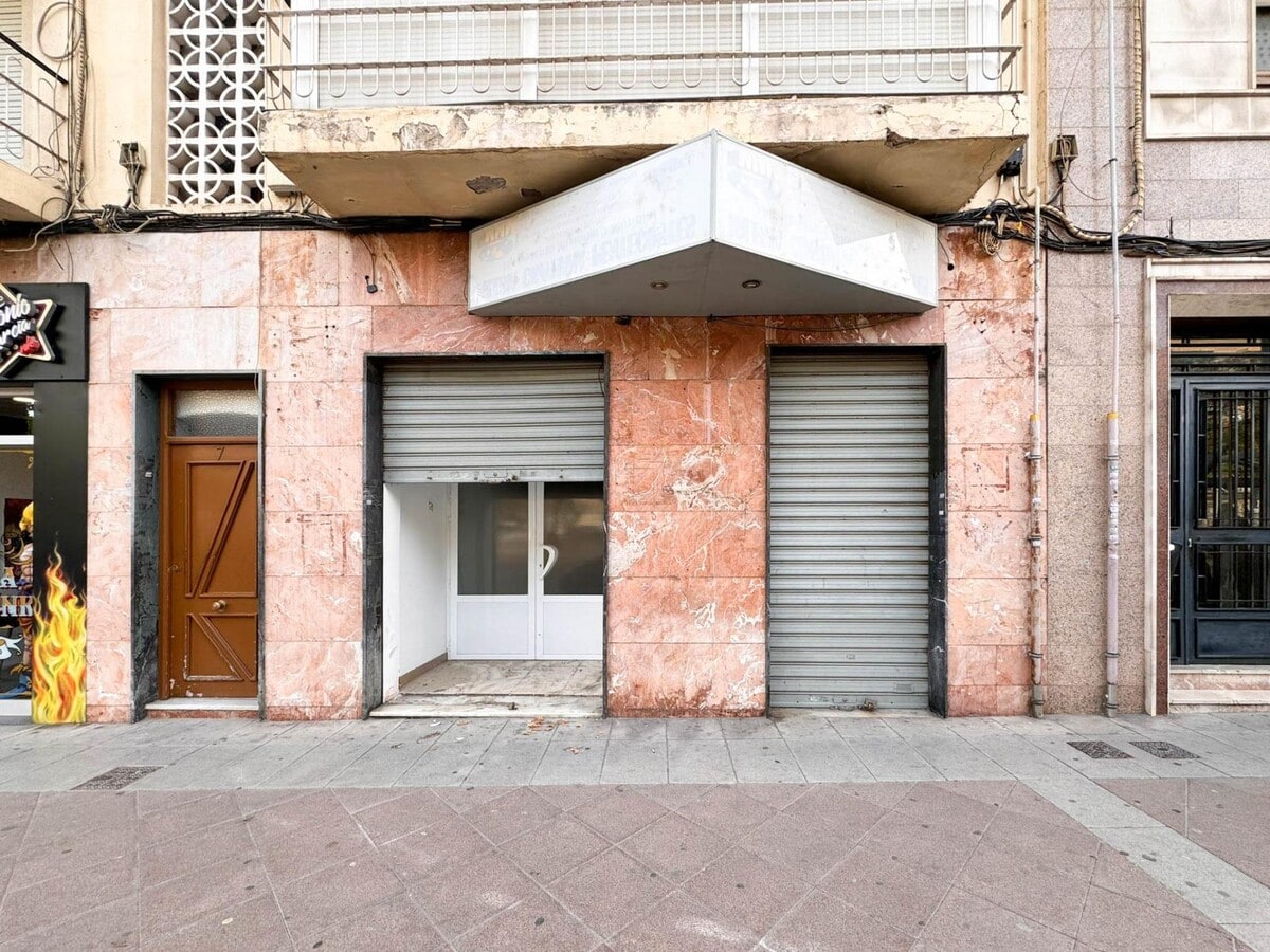 Elche, ALI 03201 - Unit - -  - Interior Photo - Image 1 of 19