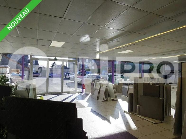 Flex in Soissons for lease - Lobby - Image 2 of 10