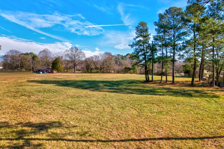 Mecklenburg Hwy, Mooresville, NC for sale - Building Photo - Image 2 of 3