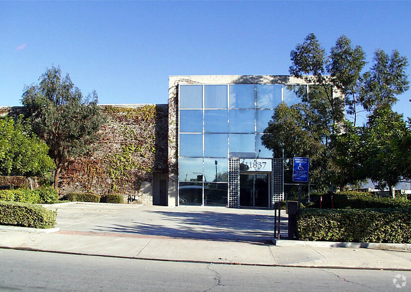 11837 Goldring Rd, Arcadia, CA for lease - Building Photo - Image 3 of 20