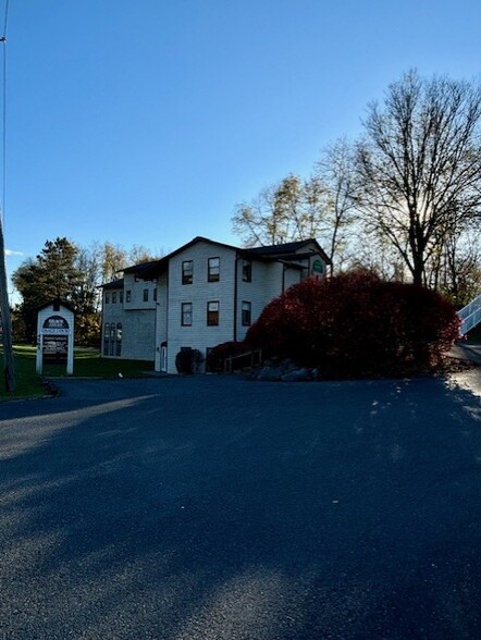 4583 North St, Jamesville, NY for sale - Building Photo - Image 1 of 17