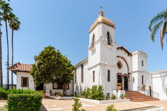 333 E Colorado St, Glendale, CA for lease Interior Photo- Image 2 of 15
