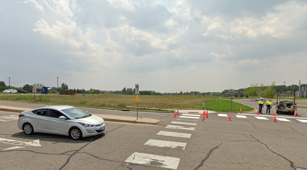 820 18th Street Northwest, Sauk Rapids, MN for sale - Building Photo - Image 3 of 7