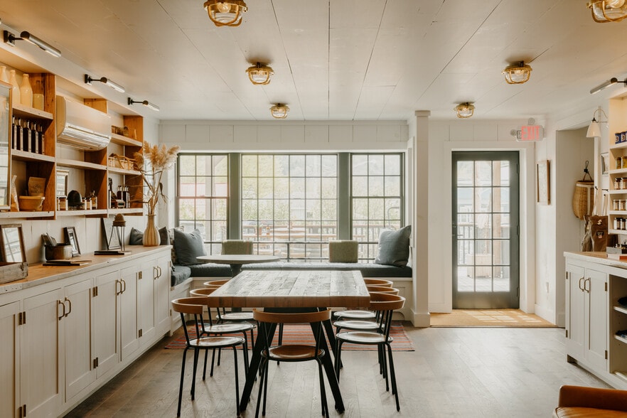 16 Upper Main St, Callicoon, NY for sale - Primary Photo - Image 1 of 1