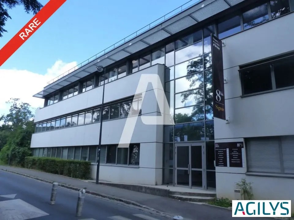 Vente Bureaux 202 m² - Photo 1