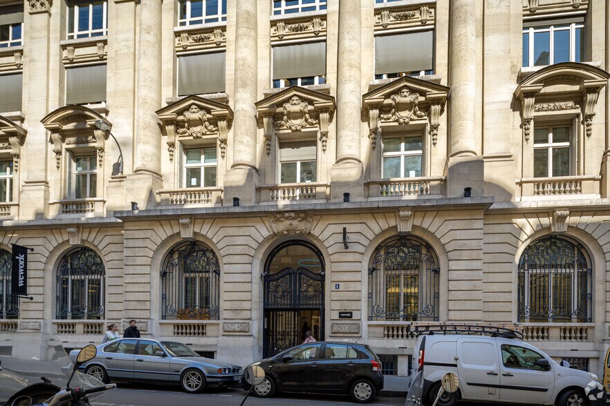 2-4 Rue Jules Lefebvre, Paris for lease - Building Photo - Image 3 of 3