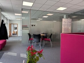 63-65 Bretonside, Plymouth for lease Interior Photo- Image 2 of 6