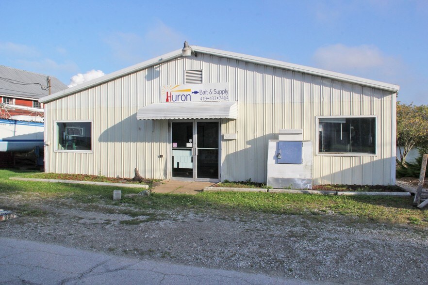 38 Main St, Huron, OH for sale - Building Photo - Image 1 of 1