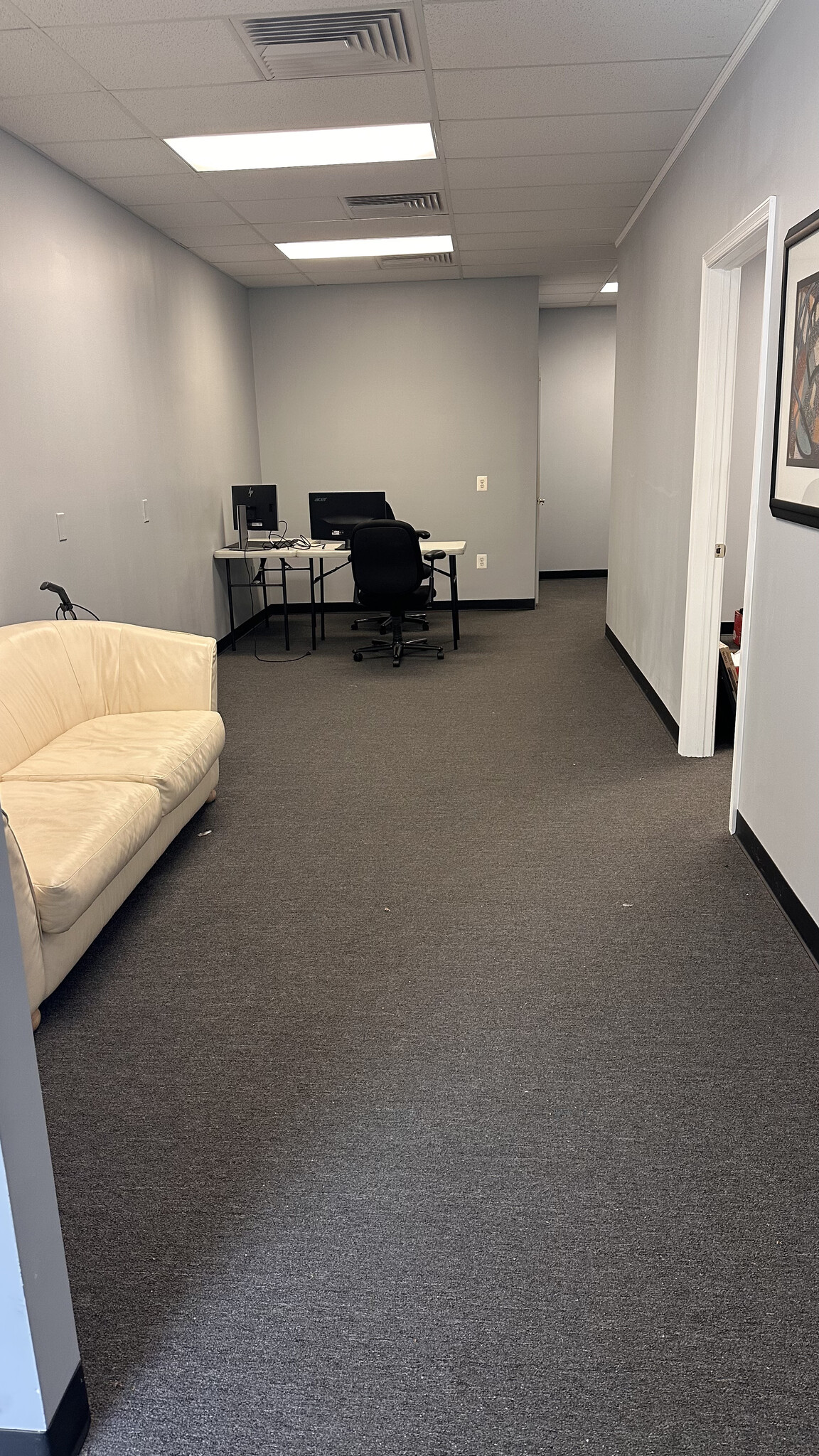 200 Creek Crossing Blvd, Hainesport, NJ for lease Interior Photo- Image 1 of 7