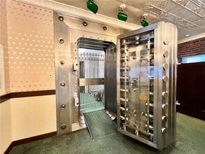 436 E La Salle Ave, Barron, WI for sale Interior Photo- Image 2 of 30