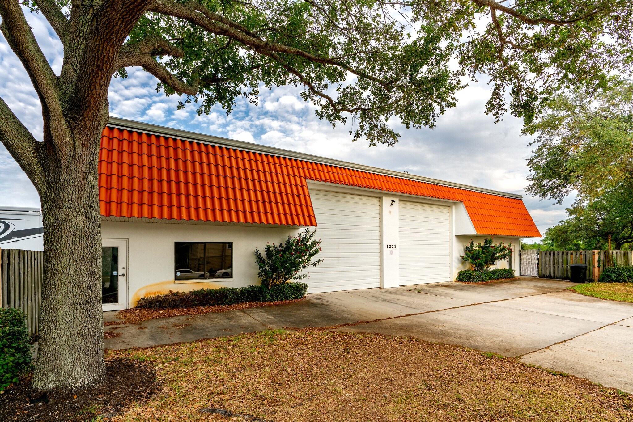 1331 22nd St N, Saint Petersburg, FL for sale Building Photo- Image 1 of 1