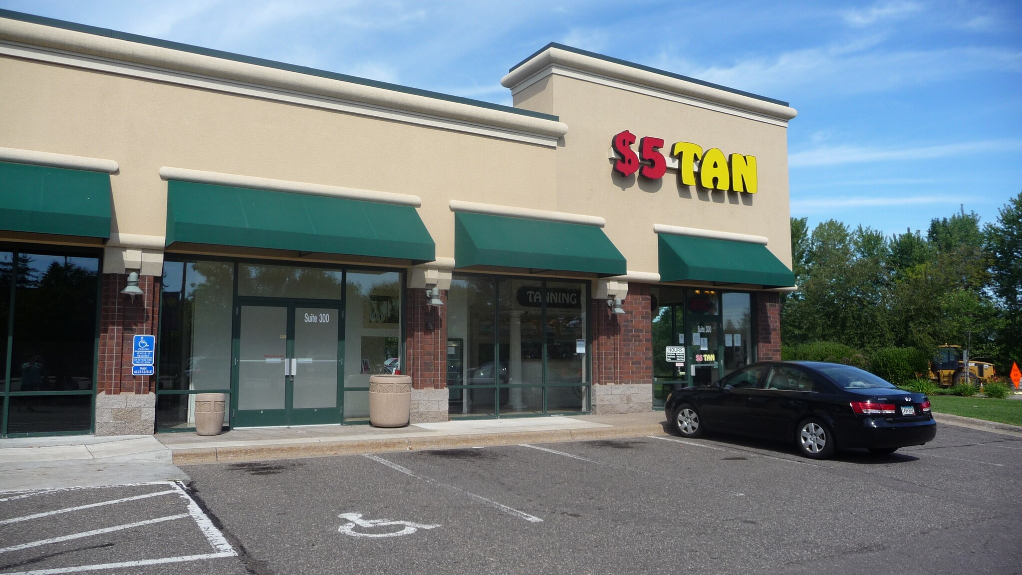 12900-13020 Riverdale Dr NW, Coon Rapids, MN for lease Building Photo- Image 1 of 1