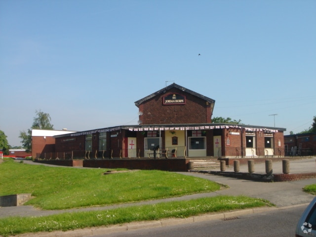 146 Dyche Rd, Sheffield for sale Primary Photo- Image 1 of 1