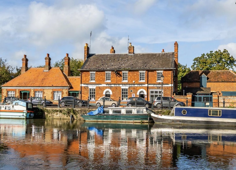 1 St. Helens Wharf, Abingdon for sale - Primary Photo - Image 1 of 1