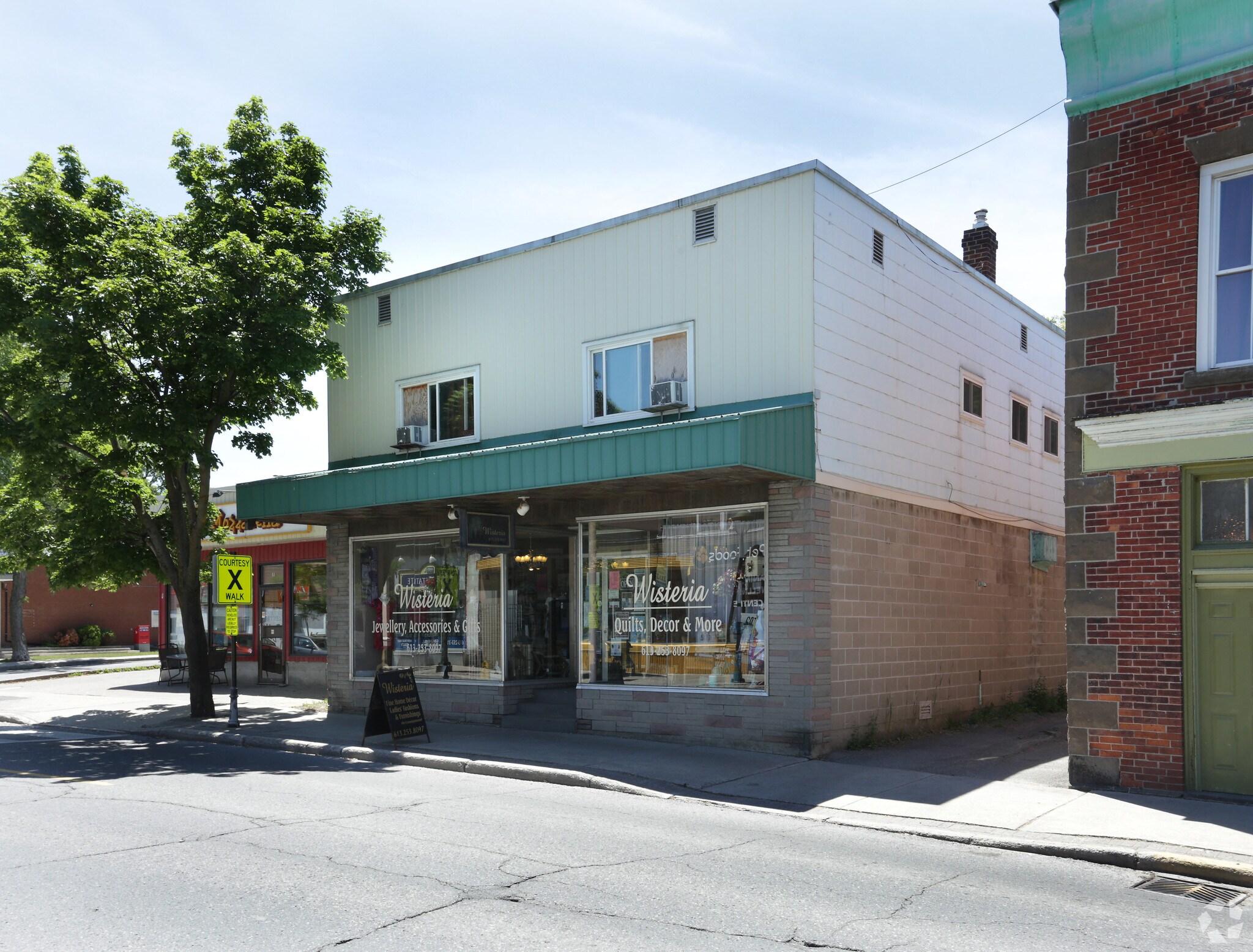 62 Bridge St, Carleton Place, ON for sale Primary Photo- Image 1 of 1