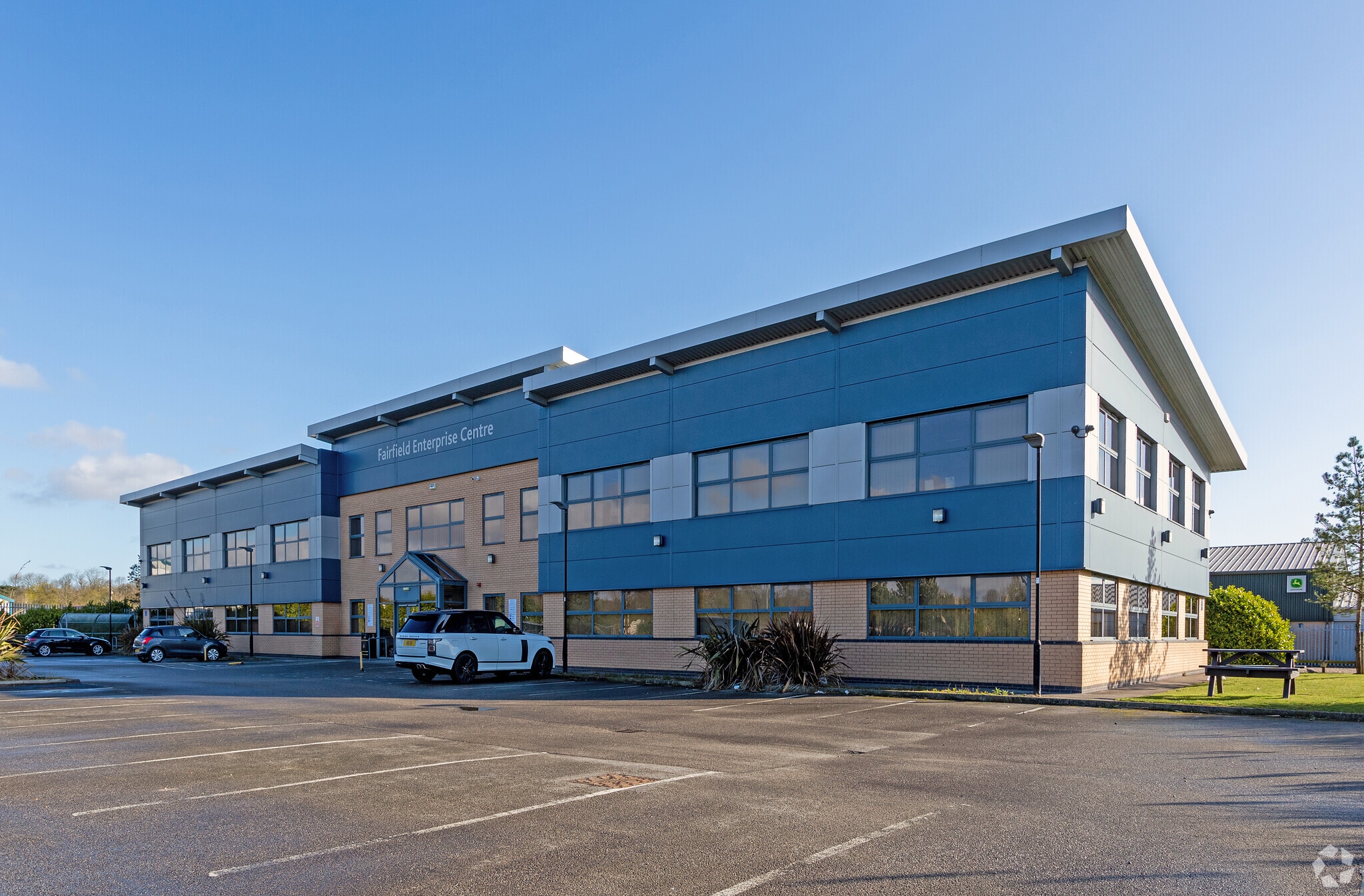 Lincoln Way, Louth for sale Primary Photo- Image 1 of 1