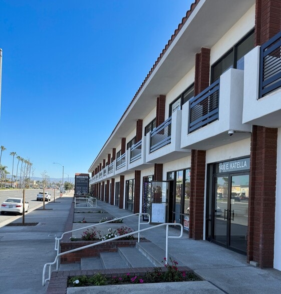 1400-1448 E Katella Ave, Orange, CA for lease - Building Photo - Image 1 of 4